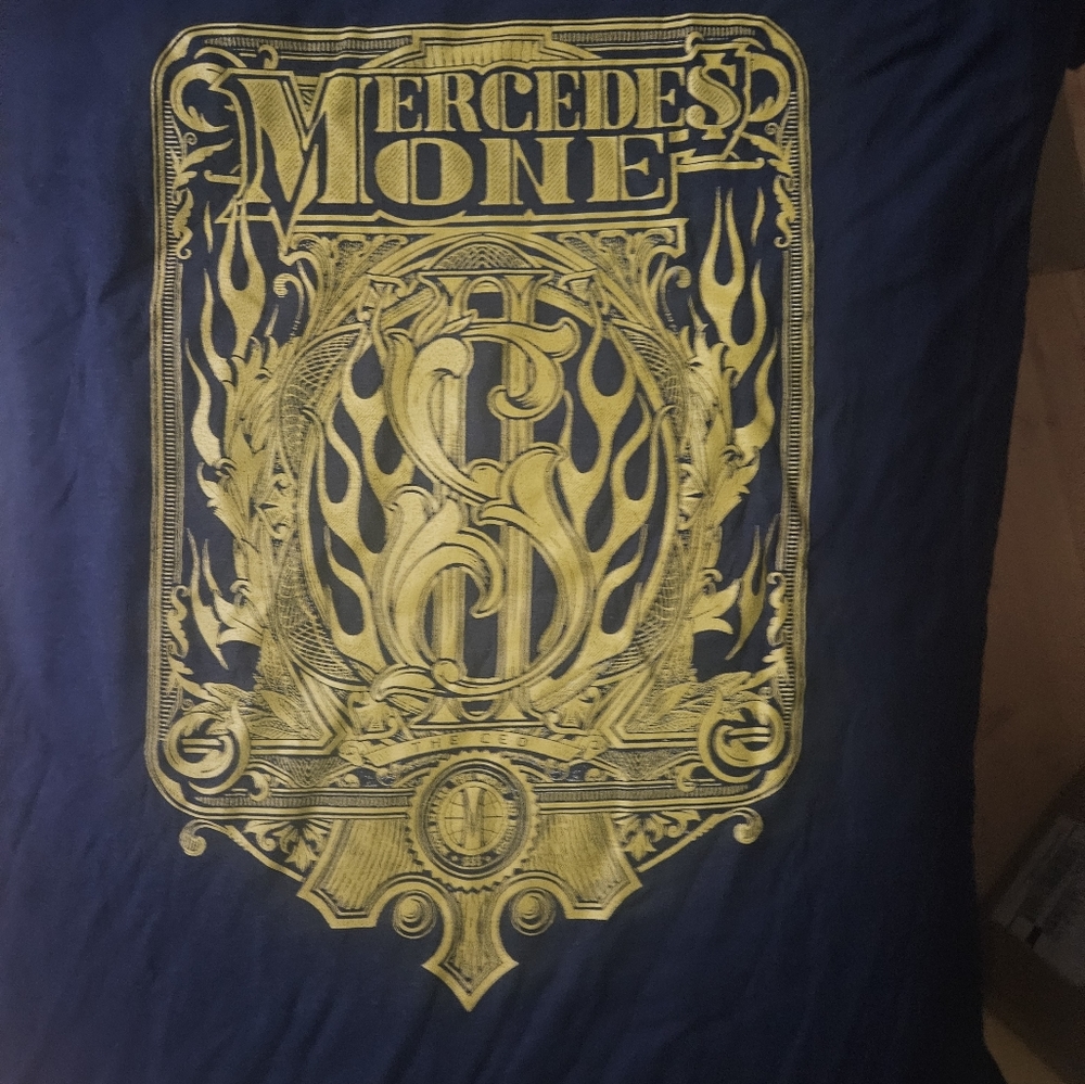 Mercedes mone